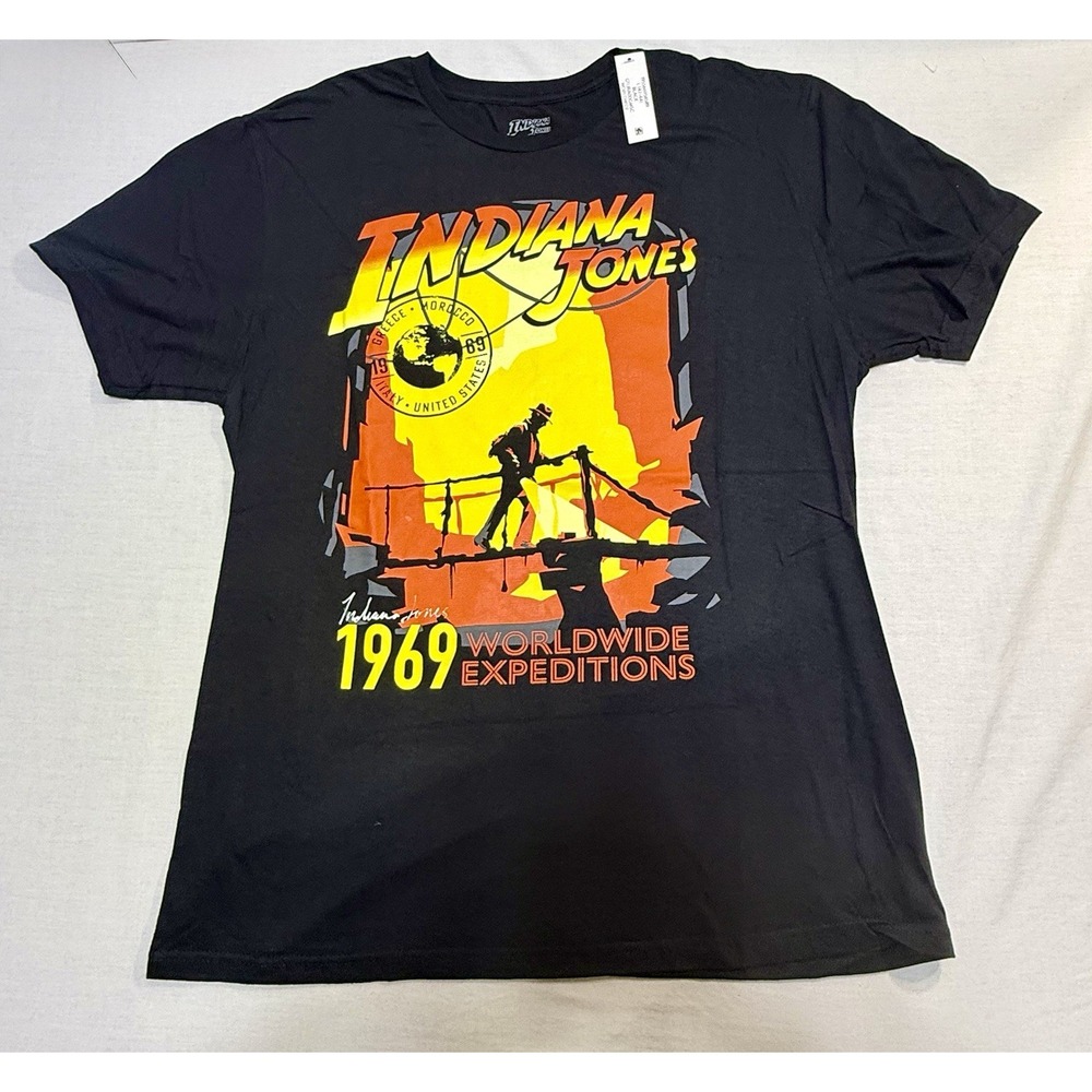 Indiana Jones Worldwide Black Men's Tee Shirt Large (42-44)‎ , Short Sleeve